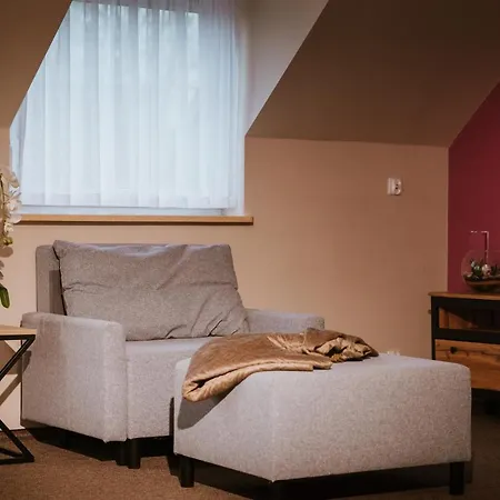 Palladium アパートホテル