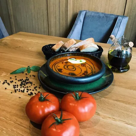 Palladium アパートホテル 3*