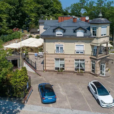 アパートホテル Palladium 3*